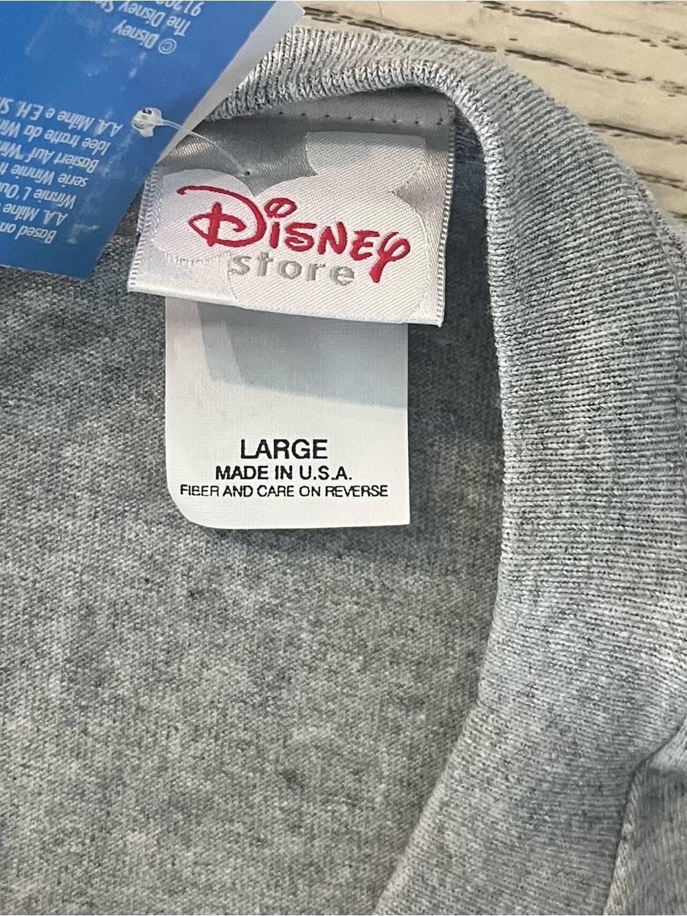 Vintage New With Tag Disney Tigger T Shirt Large New Old Stock Made In USA Pooh - Picture 3 of 7